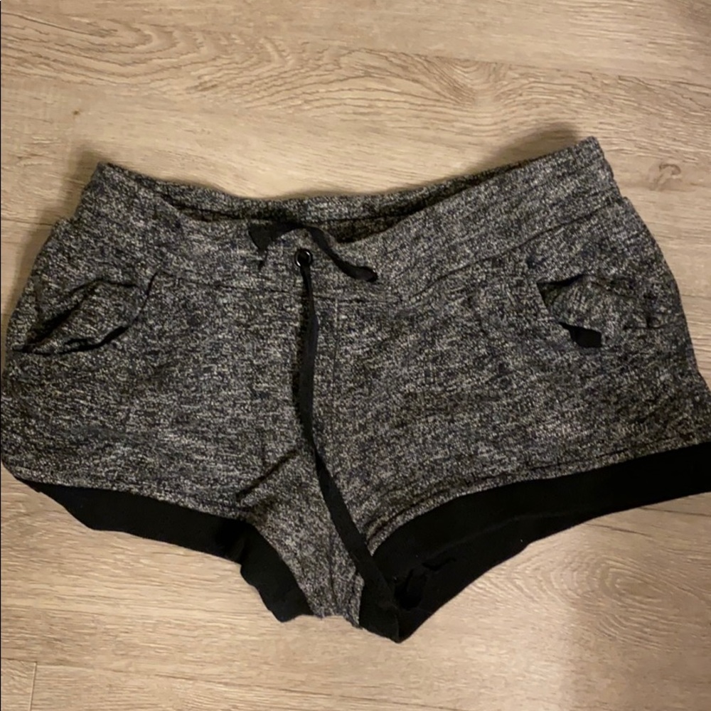 Soft lounge shorts
